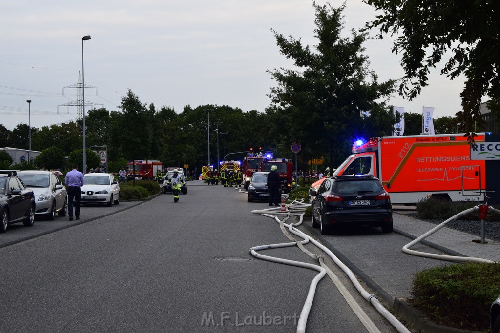 Grossbrand Halle Troisdorf Kriegsdorf Junkersring P138.JPG - Miklos Laubert